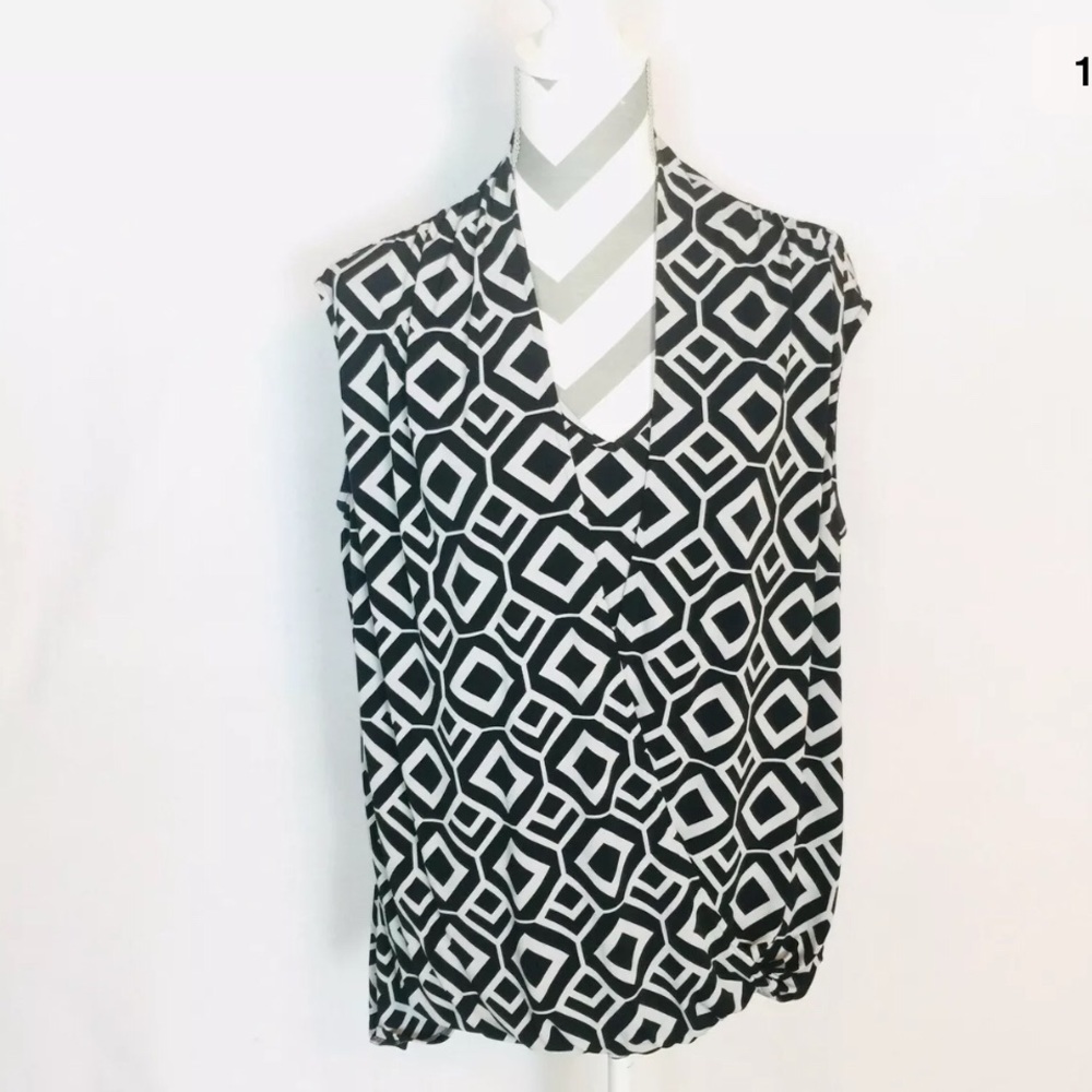 NEW New York & Co Diamond Print Blouse Top XL